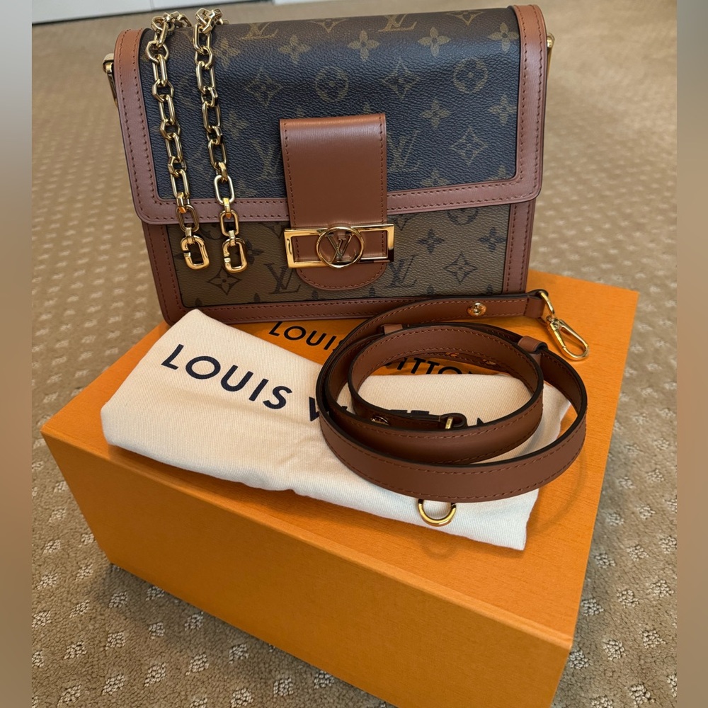 Pristine Conditions Louis Vuitton Dauphine MM